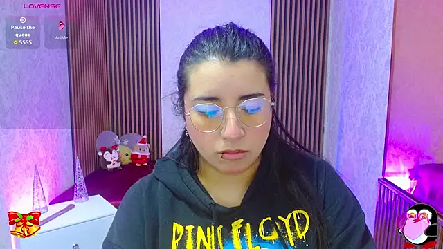 NANAKY TAY online show from November 19, 2025, 12:05 pm