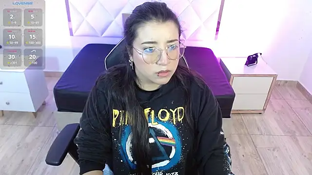 NANAKY TAY online show from October 27, 2025, 12:06 pm