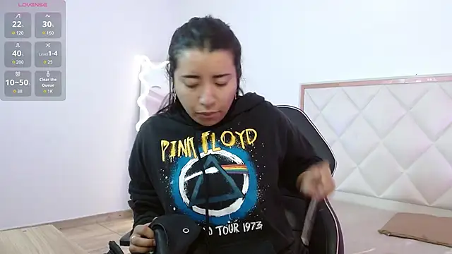 NANAKY TAY online show from October 25, 2025, 11:53 am