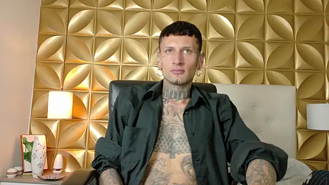 HellBoyInk online show from October 3, 2025, 8:32 pm