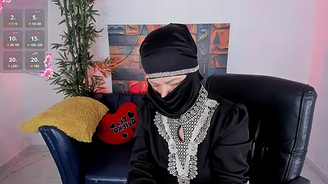 zahra isawii online show from October 3, 2025, 12:06 pm