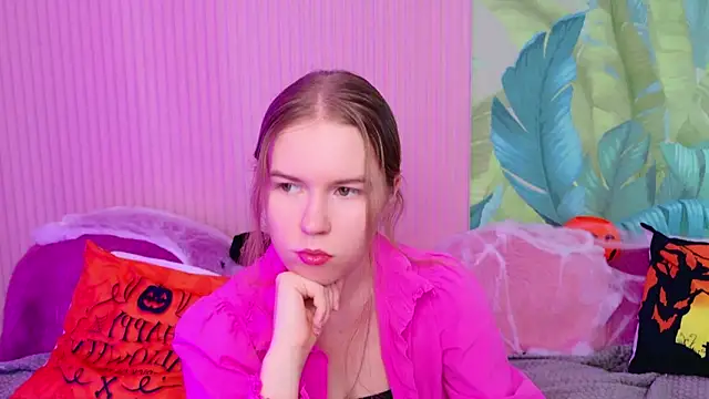 Alida Brice online show from October 26, 2025, 6:14 am