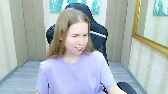 Alida Brice online show from November 13, 2025, 6:06 am