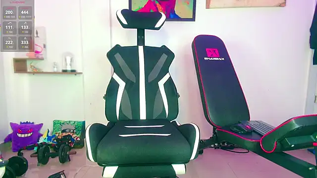 JordanRossie online show from February 9, 2026, 7:45 pm