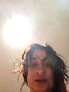 Snapshot of Trixtbang chatting on October 9, 2025, 9:48 pm Trixtbang online show from October 9, 2025, 9:48 pm