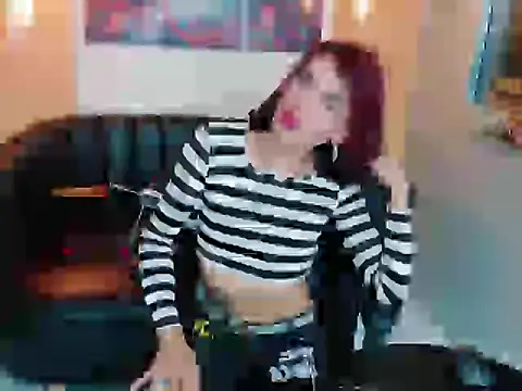 ElectrogoDdess online show from November 18, 2025, 2:05 am