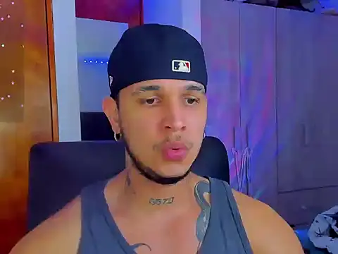  curryboy  online show from September 26, 2025, 12:28 am