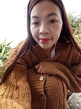 Snapshot of -Miu-98 chatting on November 28, 2025, 1:28 am -Miu-98 online show from November 28, 2025, 1:28 am