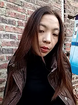 Snapshot of -Miu-98 chatting on November 25, 2025, 1:39 am -Miu-98 online show from November 25, 2025, 1:39 am