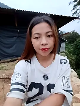 Snapshot of -Miu-98 chatting on October 13, 2025, 10:54 pm -Miu-98 online show from October 13, 2025, 10:54 pm