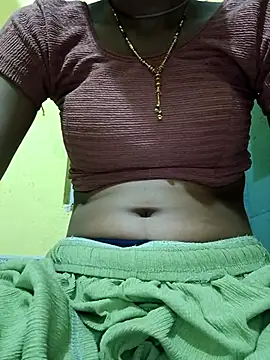 Snapshot of Hot_monalia chatting on September 21, 2025, 8:03 pm Hot monalia online show from September 21, 2025, 8:03 pm
