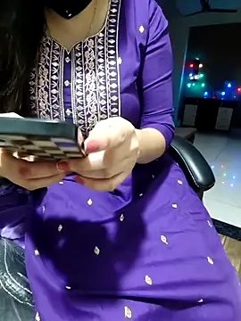 sassy aly007 online show from November 10, 2025, 5:07 pm