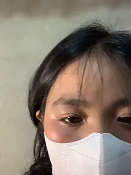 Luna-xinh04 online show from October 3, 2025, 1:56 pm