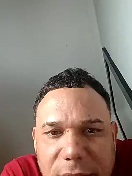 emdriel24 online show from September 28, 2025, 2:07 am