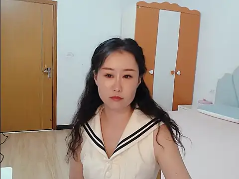 Snapshot of Bella-888888 chatting on September 16, 2025, 3:02 pm Bella-888888 online show from September 16, 2025, 3:02 pm