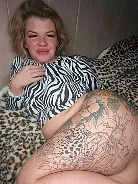 Just peaches not cream online show from November 26, 2025, 5:46 pm