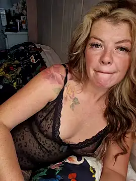 Just peaches not cream online show from October 5, 2025, 11:34 am