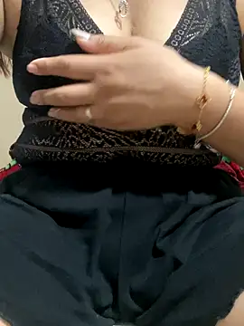 Lyly-sexy online show from September 25, 2025, 6:52 am