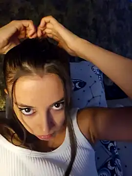 Virgin Pussy Squirt online show from September 24, 2025, 8:43 am
