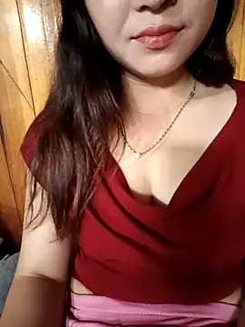 xianglove online show from September 18, 2025, 2:47 am