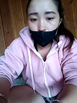 xianglove online show from September 29, 2025, 8:32 am