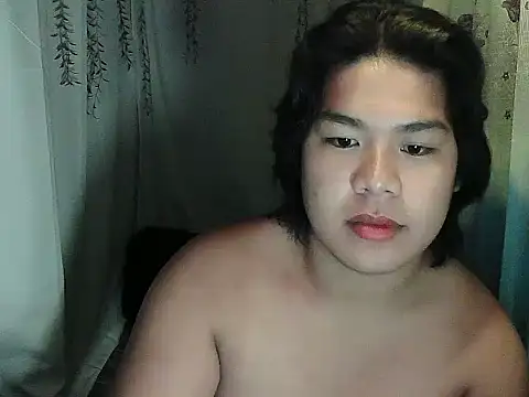 Huntrix2025 online show from November 14, 2025, 9:51 pm