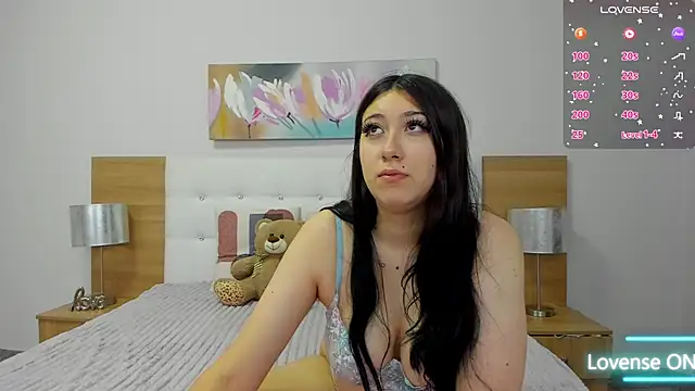 LovelySophie3 online show from October 17, 2025, 4:05 am