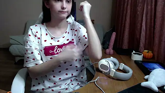 SharybbFace online show from October 7, 2025, 3:24 pm