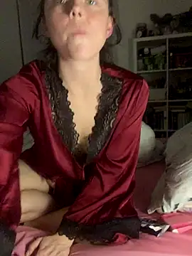 Mia Winters online show from October 29, 2025, 6:18 pm