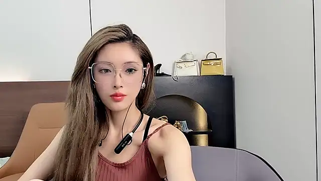 Snapshot of QiaoHui chatting on September 22, 2025, 9:32 pm QiaoHui online show from September 22, 2025, 9:32 pm