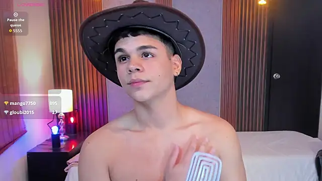 james jonnes online show from October 26, 2025, 7:53 am