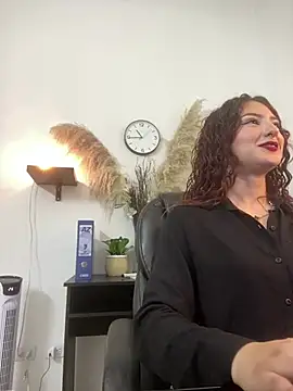 Snapshot of Sabriinaa_Foxx chatting on April 20, 2026, 3:46 pm Sabriinaa Foxx online show from April 20, 2026, 3:46 pm