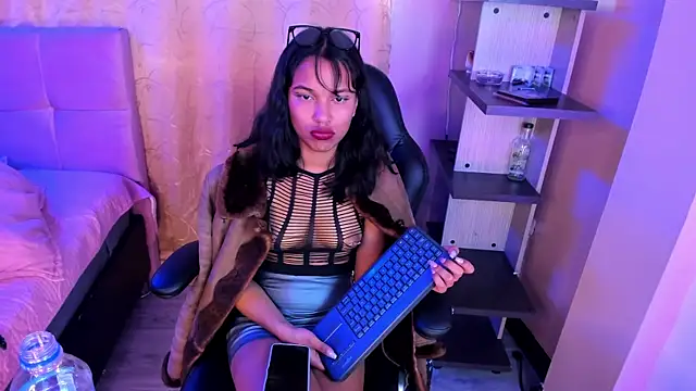 Snapshot of Dakashyten chatting on November 22, 2025, 4:17 pm Dakashyten online show from November 22, 2025, 4:17 pm