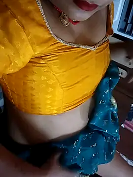 monarani5986 online show from April 12, 2026, 6:44 pm