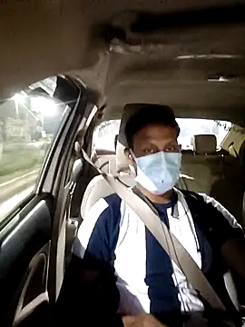 lickingspecilist online show from October 19, 2025, 3:48 pm