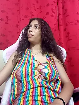 Snapshot of noe_30 chatting on December 3, 2025, 5:34 pm noe 30 online show from December 3, 2025, 5:34 pm