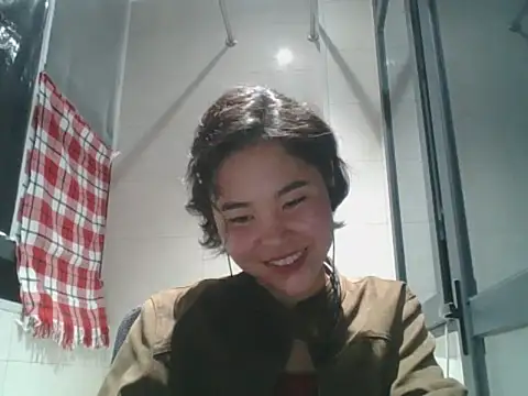 JennyCarpenter online show from November 8, 2025, 11:47 am