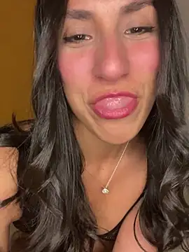 MaddyX   online show from October 25, 2025, 8:09 pm