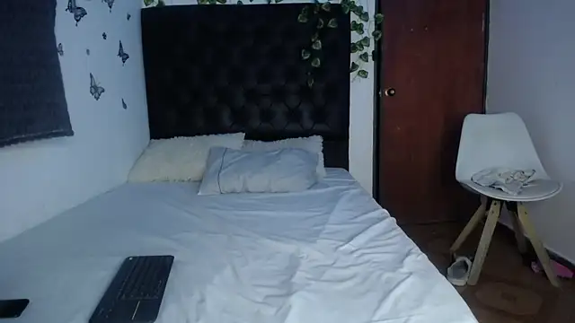 isabel 09 online show from March 7, 2026, 3:46 am