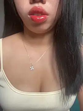 Rose-babyx online show from May 15, 2026, 2:09 am