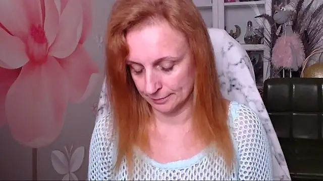 Snapshot of Venus_love1 chatting on March 14, 2025, 7:34 pm Venus love1 online show from March 14, 2025, 7:34 pm