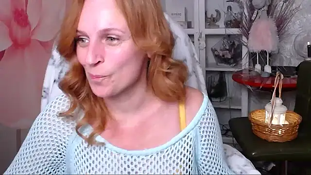 Snapshot of Venus_love1 chatting on January 23, 2025, 10:01 pm Venus love1 online show from January 23, 2025, 10:01 pm