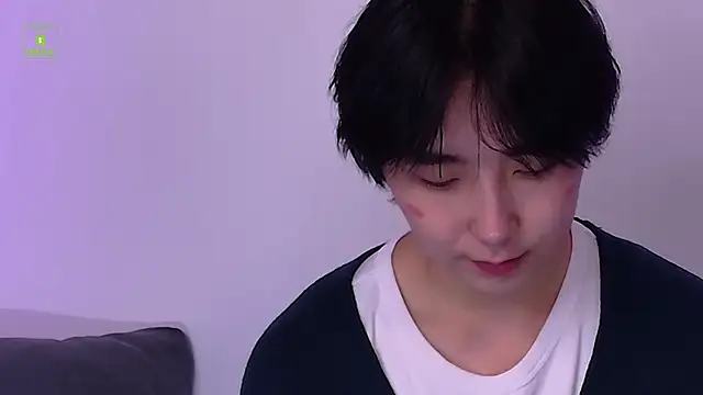 HeejinWang online show from June 26, 2026, 10:32 am