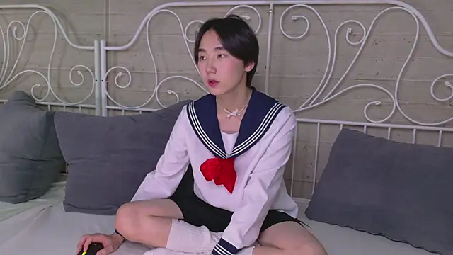 HeejinWang online show from October 25, 2025, 8:20 pm