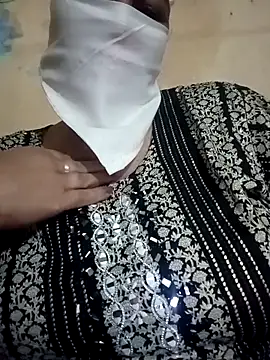 Love-890 online show from October 17, 2025, 2:19 pm