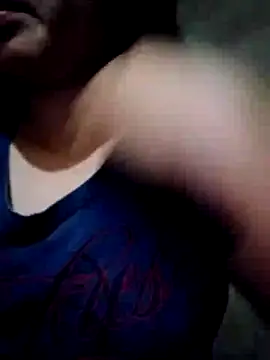 Snapshot of sweet_bella16 chatting on October 9, 2025, 8:09 pm sweet bella16 online show from October 9, 2025, 8:09 pm