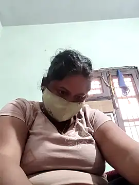 Mmm143 online show from December 14, 2025, 3:13 am