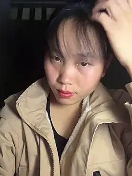 huong-18 online show from December 17, 2025, 2:55 pm