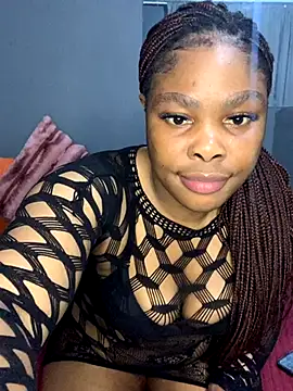 Hornysweetheart online show from September 22, 2025, 8:04 pm