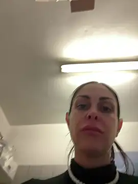 ainaht online show from March 21, 2026, 9:25 am